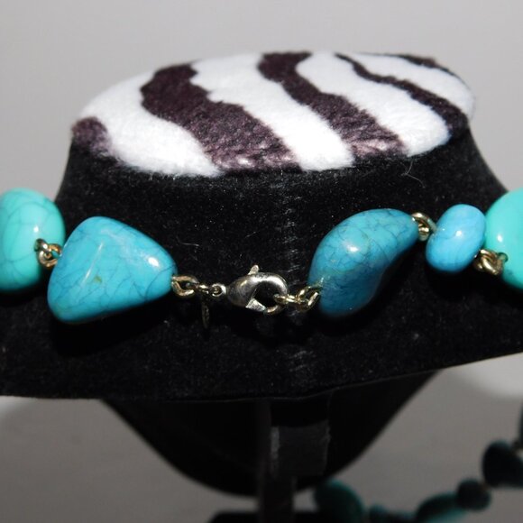 Faux Blue Turquoise Stone Adjustable Length necklace - Picture 6 of 9